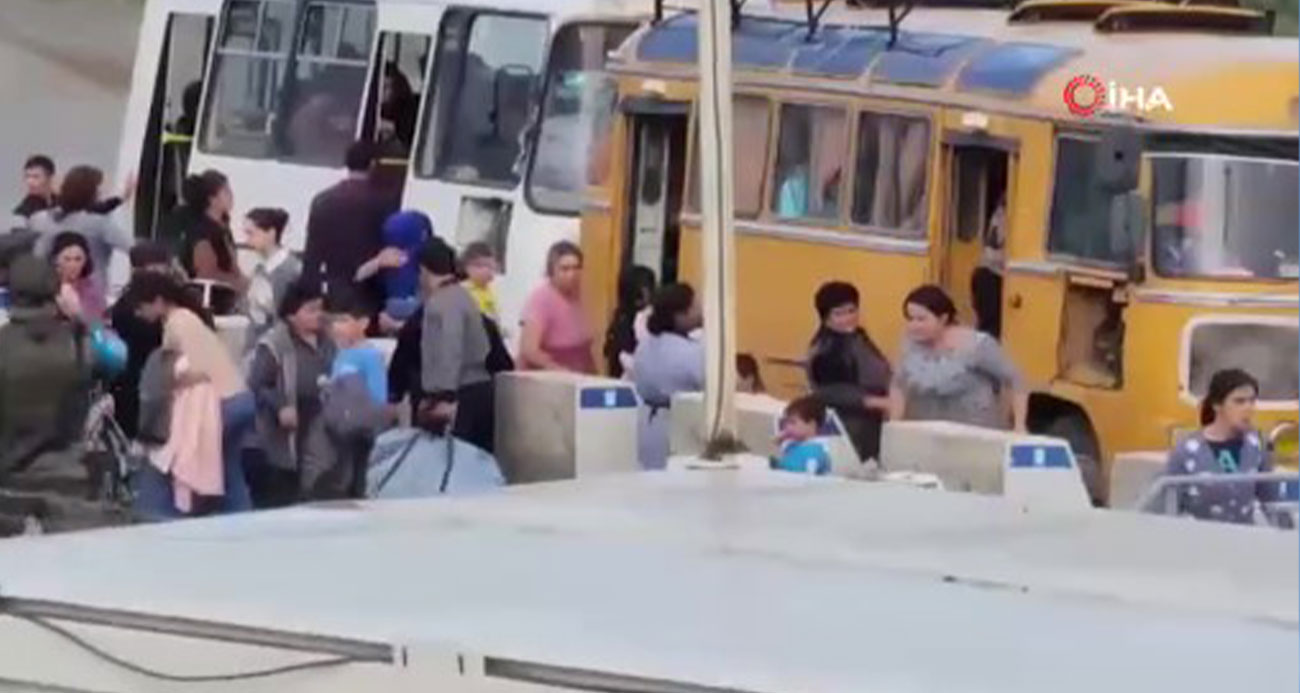 Karabağ’daki Rus barış gücü 2 binden fazla sivili tahliye etti