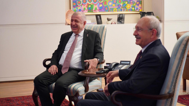 Seçim sonrası ilk görüşme! Kılıçdaroğlu ile kamera karşısına geçen Özdağ, verdiği detayla daha ilk dakikada bombayı patlattı