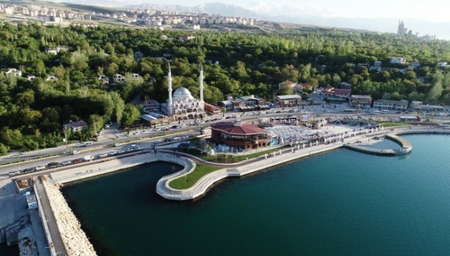 EDREMİT’TE 17 ADET BÜFE KİRAYA VERİLECEK