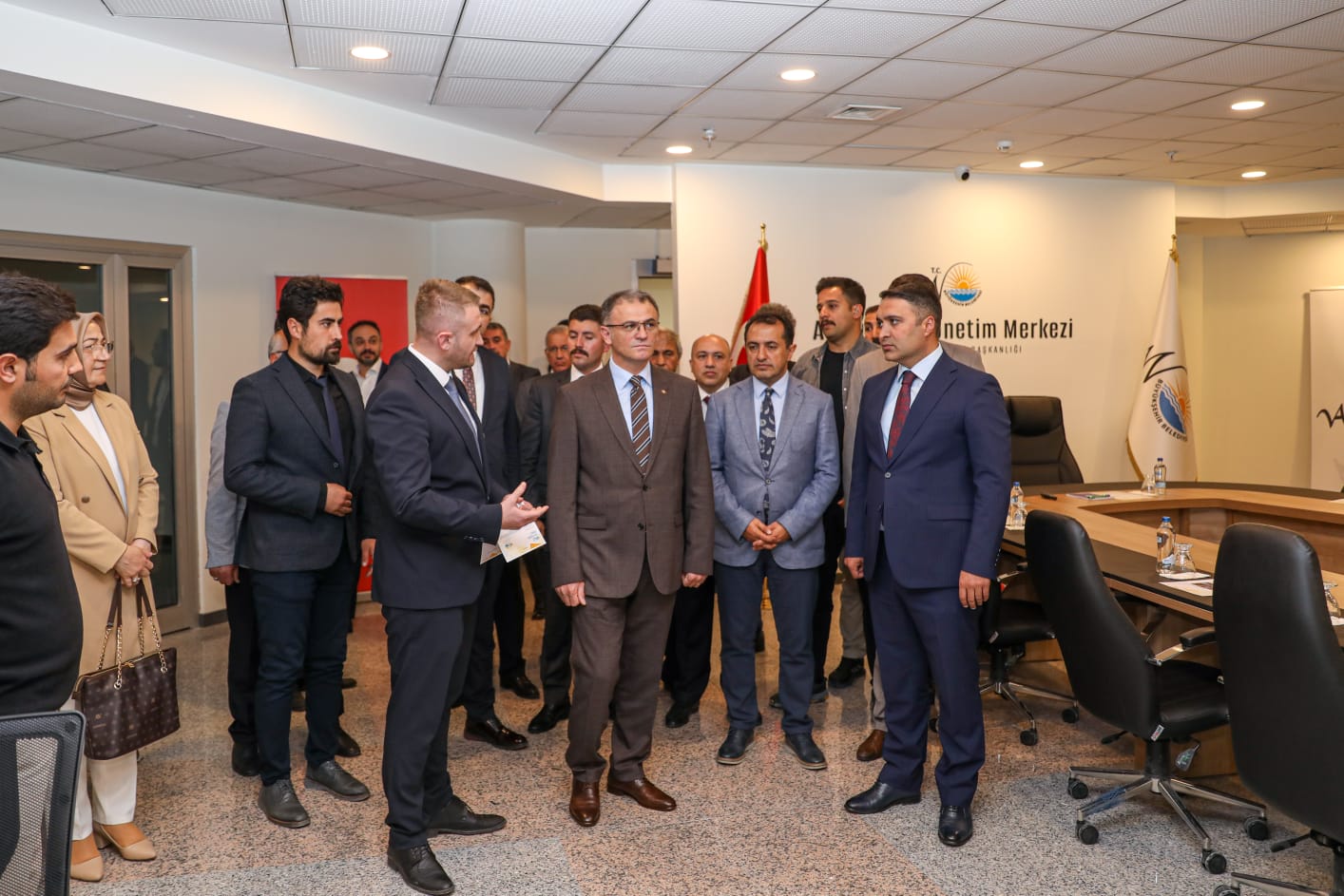 VAN BÜYÜKŞEHİR BELEDİYESİ AKILLI KENT YÖNETİM MERKEZİ KURDU