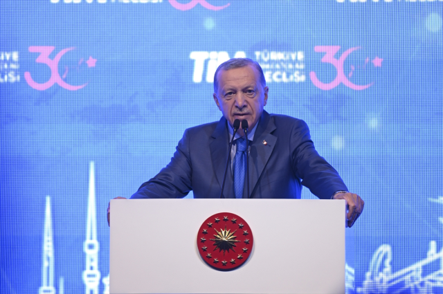 Cumhurbaşkanı Erdoğan'dan enflasyon mesajı: Seçim belirsizliği ortadan kalktı, artık elimiz daha güçlü