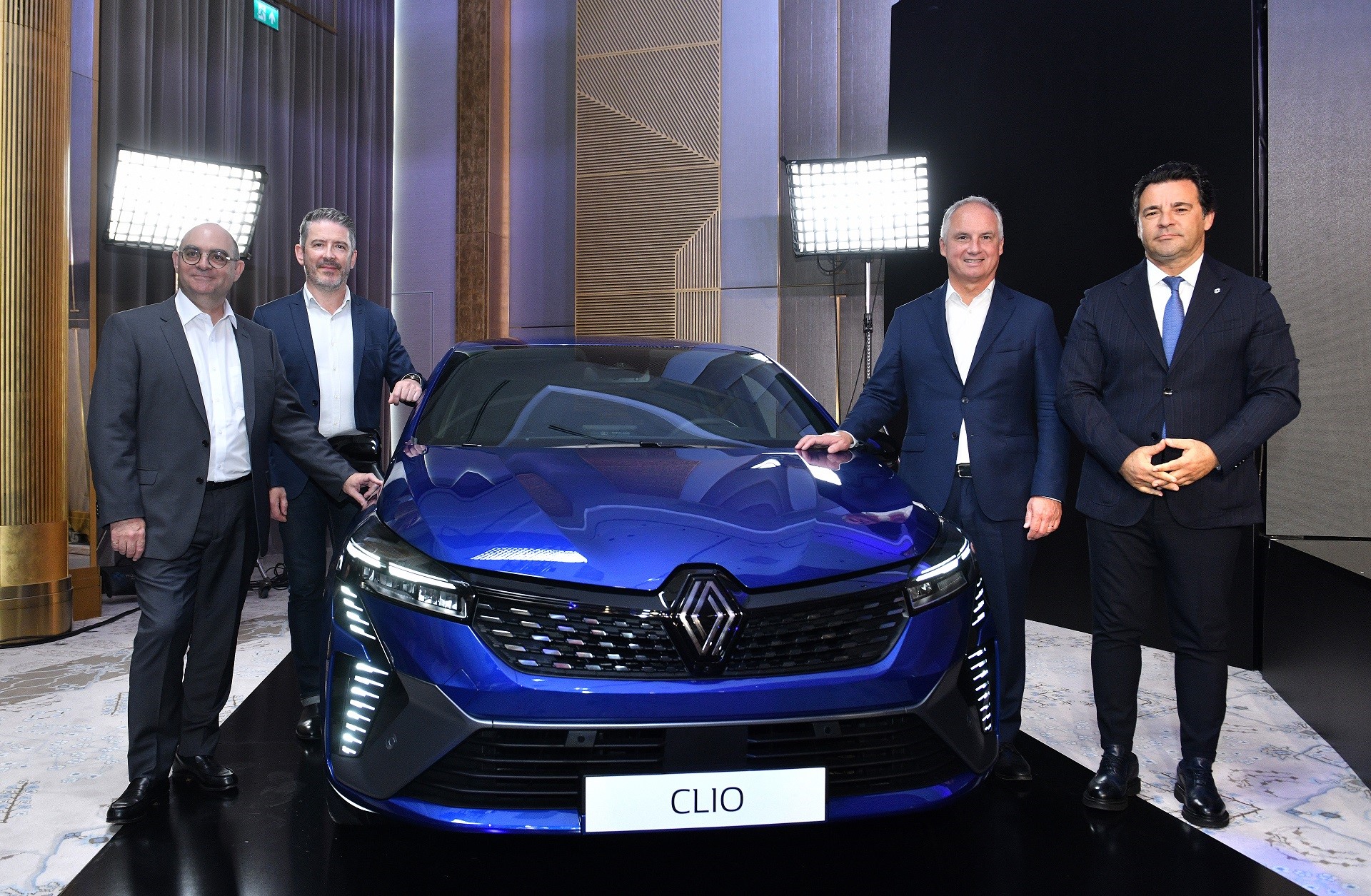 Yeni Clio Türkiye’de tanıtıldı, Eylül'de satışta