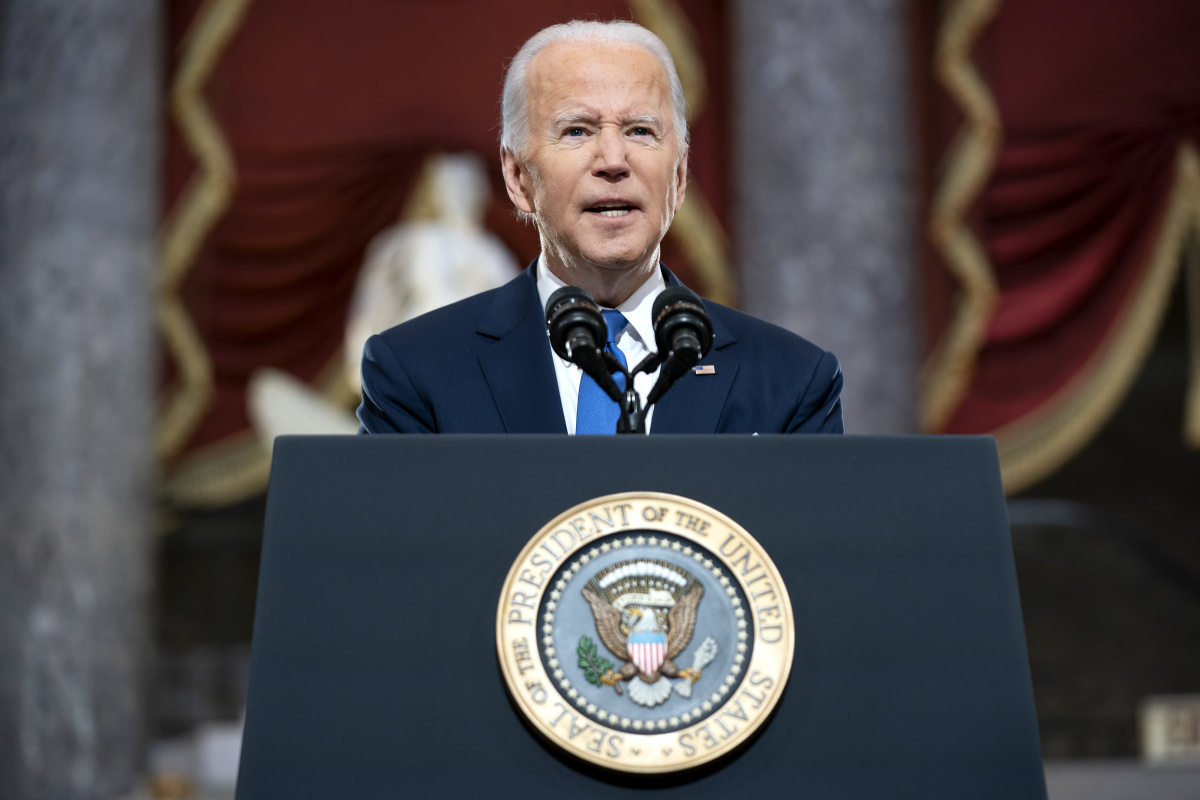 Biden’dan Xi’ye “diktatör” benzetmesi