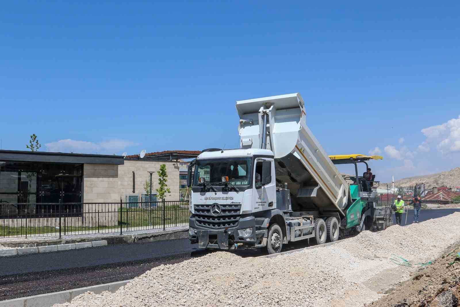 Beşyol Millet Bahçesi yolu asfaltlandı