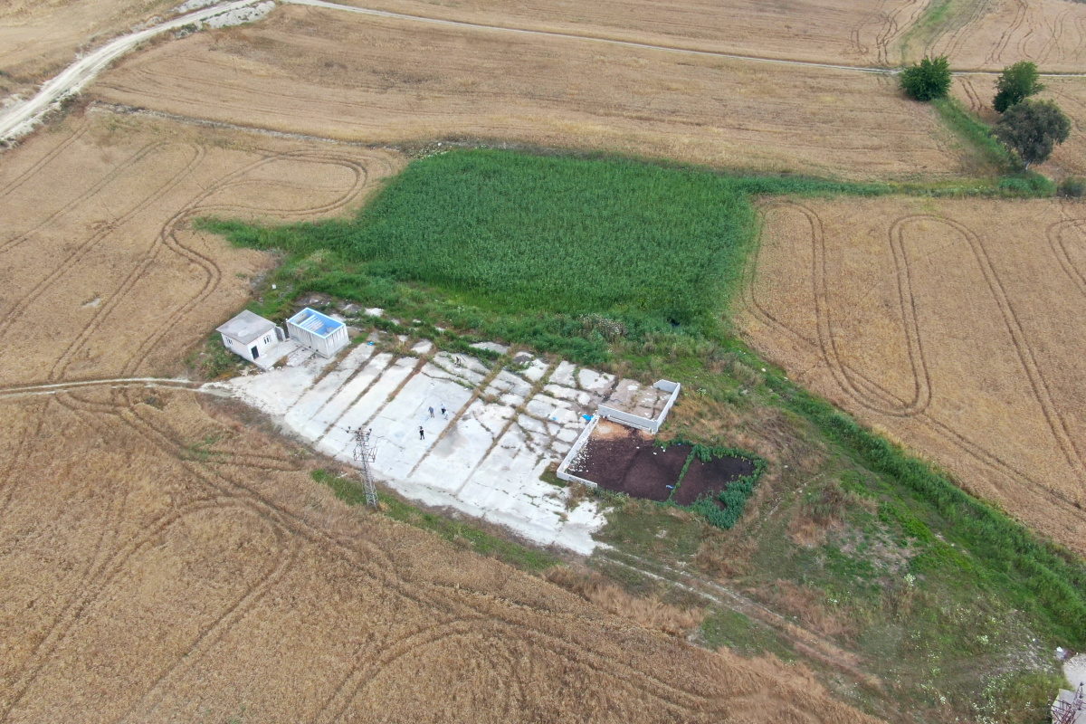 Adana’da 35 yıl önce tarlada açılan kuyuda bulunan petrol ‘yok’ denilerek kapatılmış