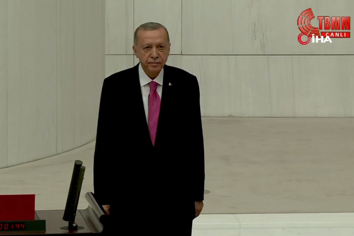 Cumhurbaşkanı Erdoğan TBMM’de yemin etti