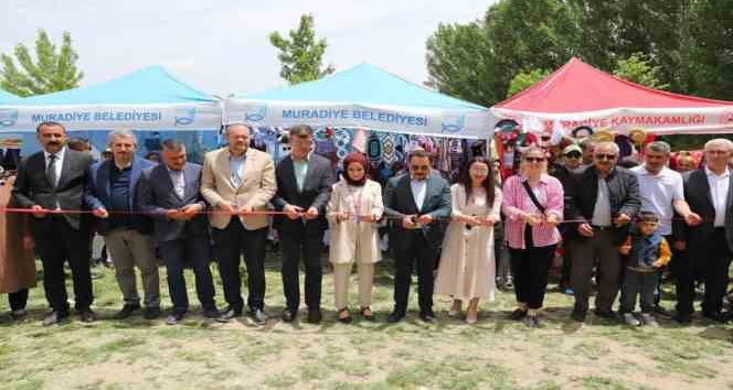 Muradiye’de yılsonu sergisi