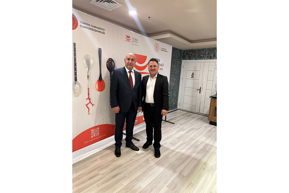 Ünlü isimden Azerbaycan’ın 105. Bağımsızlık Yılı kutlamalarına katkı