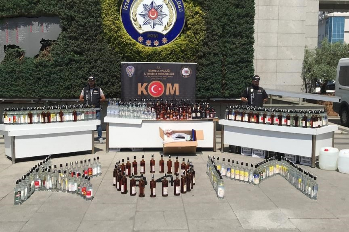 İstanbul’da büyük operasyon: 2 bin 326 şişe sahte içki ele geçirildi
