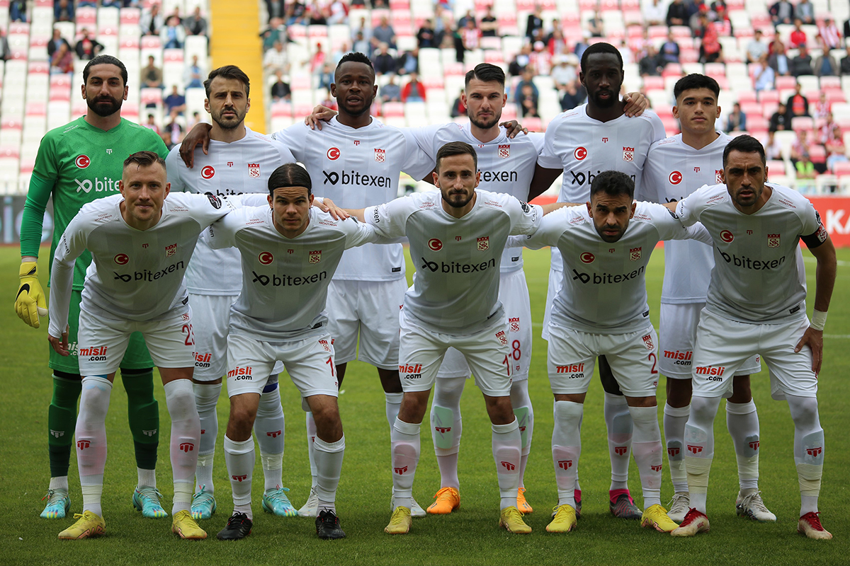 Sivasspor sezonu 41 puanla tamamladı