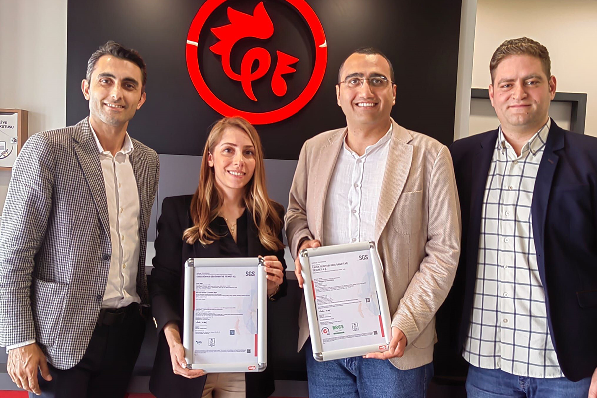 Tavuk Dünyası’na gıda sertifikaları