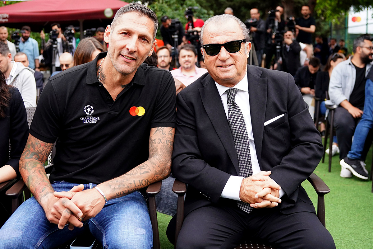 Fatih Terim ve Marco Materazzi depremzede çocuklar için bir araya geldi