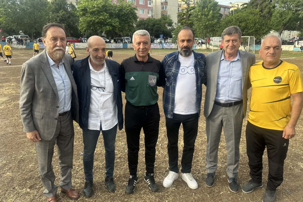 Bakırköy’de düzenlenen Şöhretler Turnuvası’nda yıldızlar geçidi