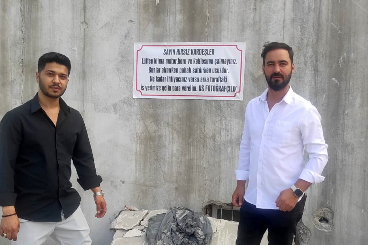 Hırsızlardan bıkan esnaf duvar yazısıyla uyardı