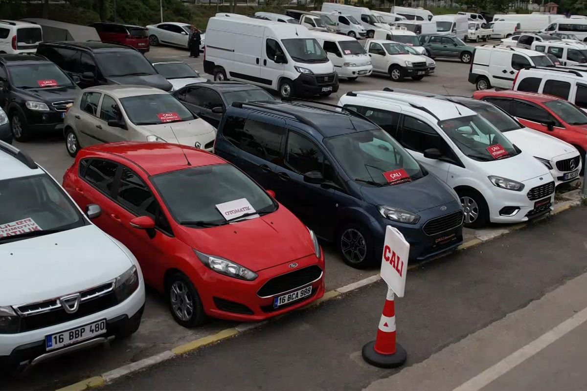 Galericiler uyardı: ‘İlan siteleri kontrol altına alınmalı. Yoksa fiyat artışı devam edecek’