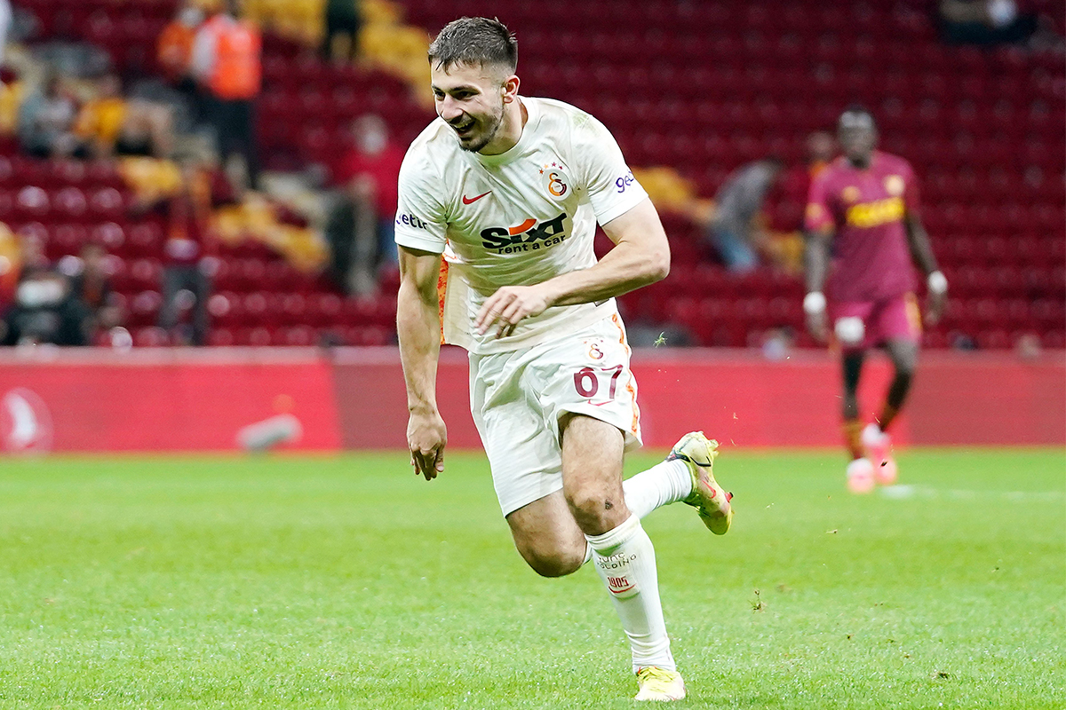 Beşiktaş, Halil Dervişoğlu ile anlaştı, kulübüyle görüşmeler sürüyor