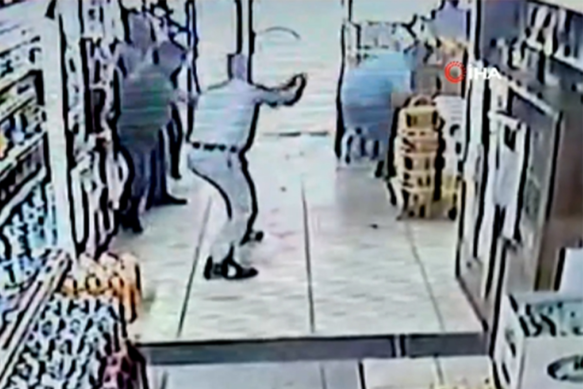 Diyarbakır’da iki kardeşin öldürülme anı güvenlik kamerasına yansıdı