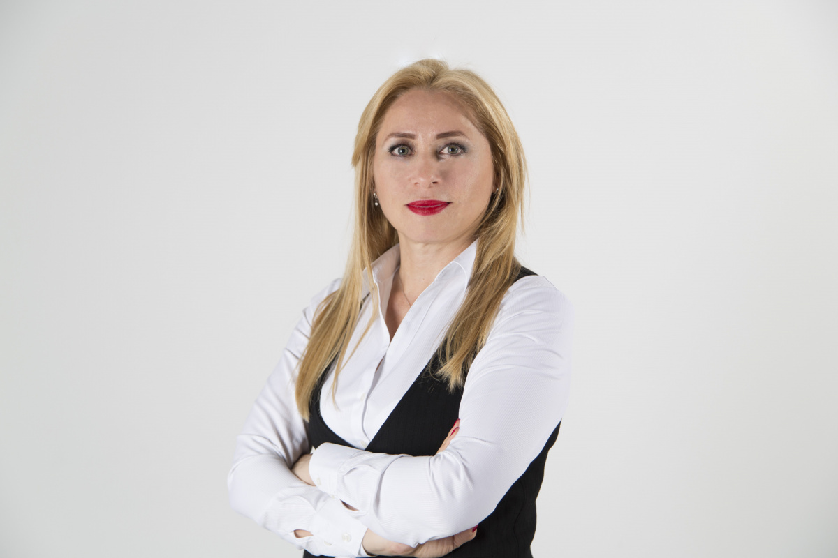 ‘Kalıcı makyaj herkese uygun değil’