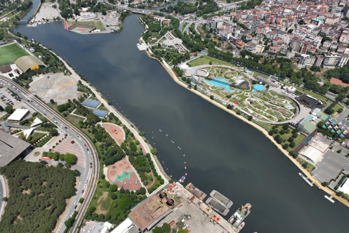 Haliç eski günlerine geri döndü: Haliç’i besleyen Alibey deresi atıklarla doldu