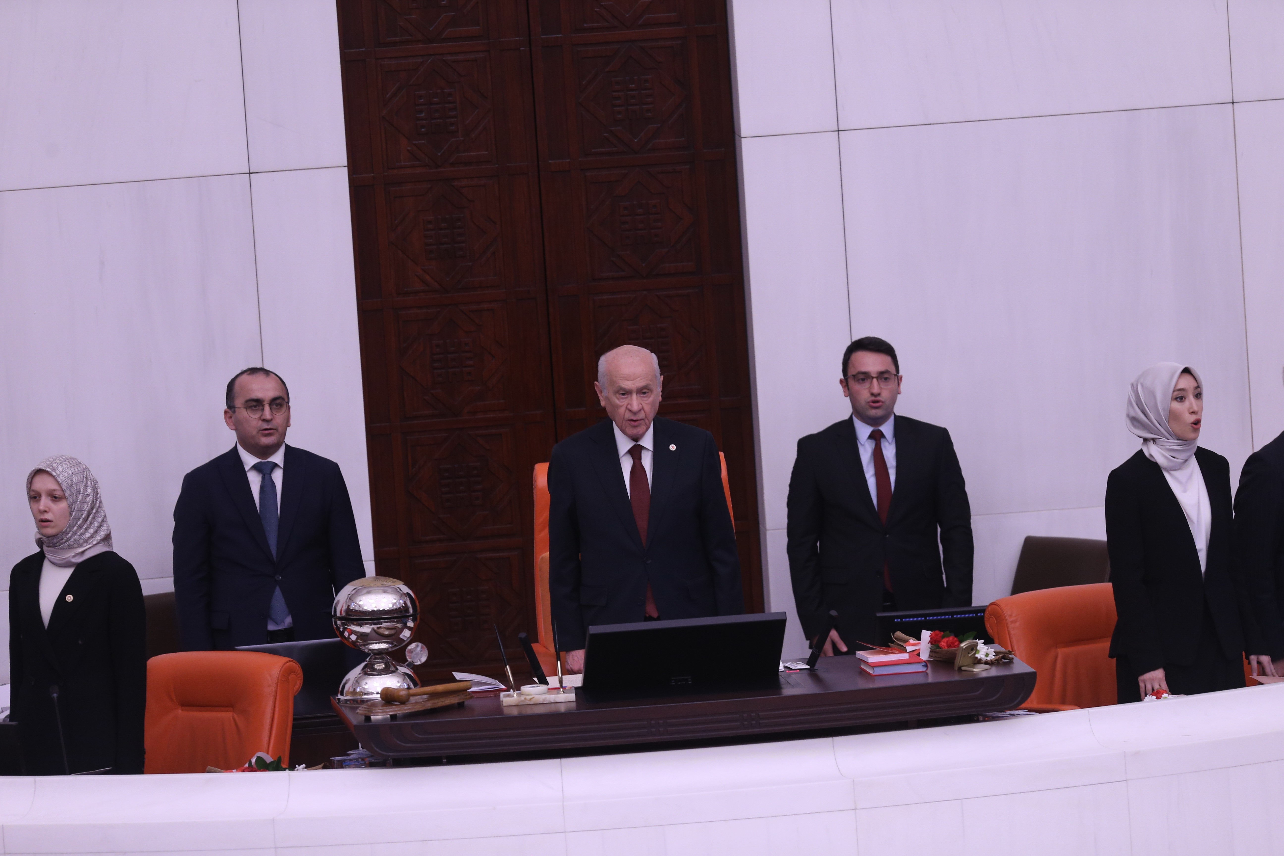TBMM'de 28'inci yasama dönemi başladı