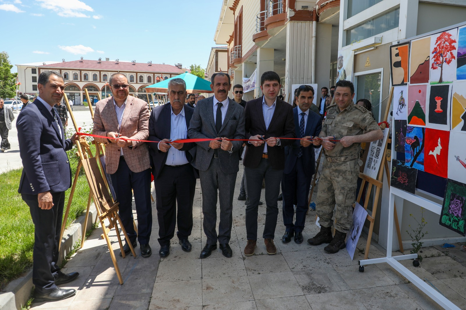 Kursiyerler hünerlerini sergiledi