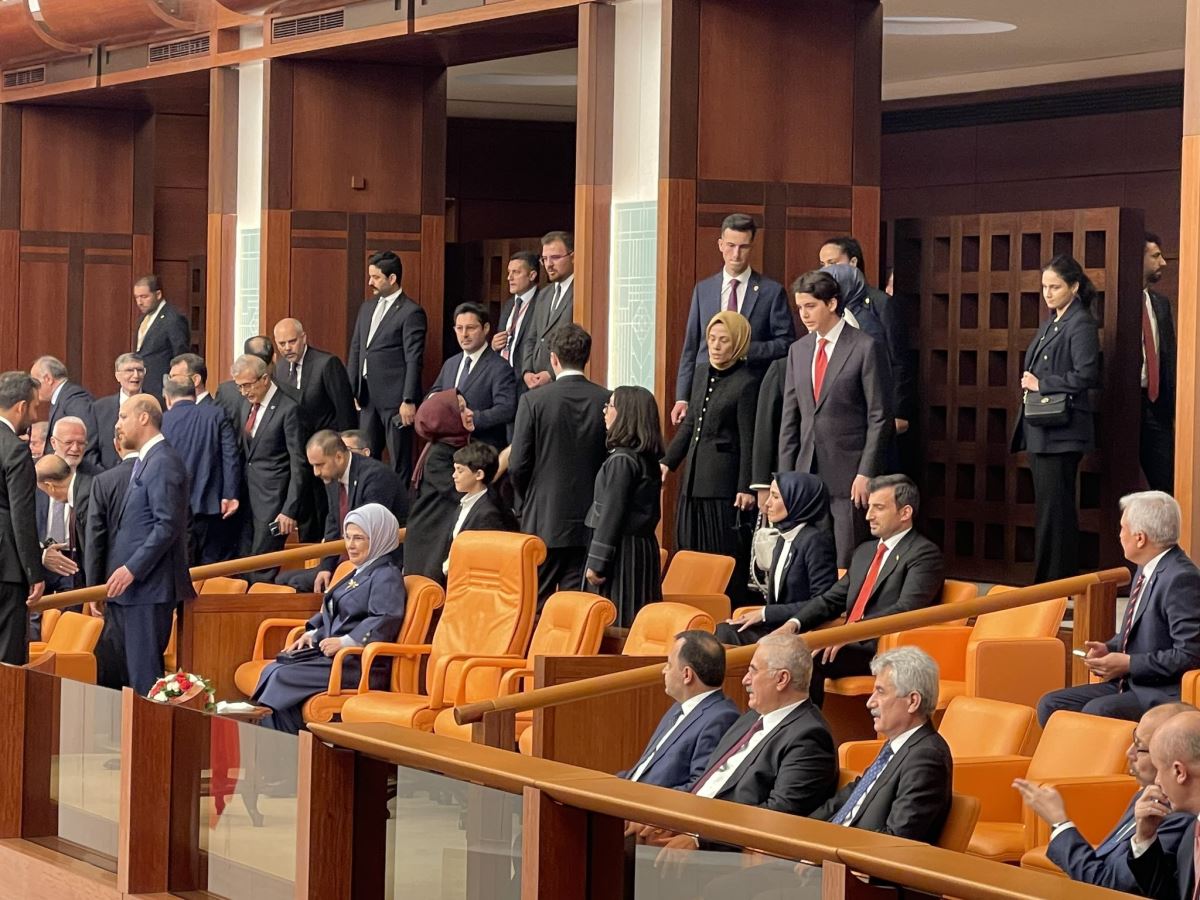 Erdoğan'ın yemin töreninde dikkat çeken ayrıntı... Berat Albayrak ve Burak Erdoğan katılmadı!
