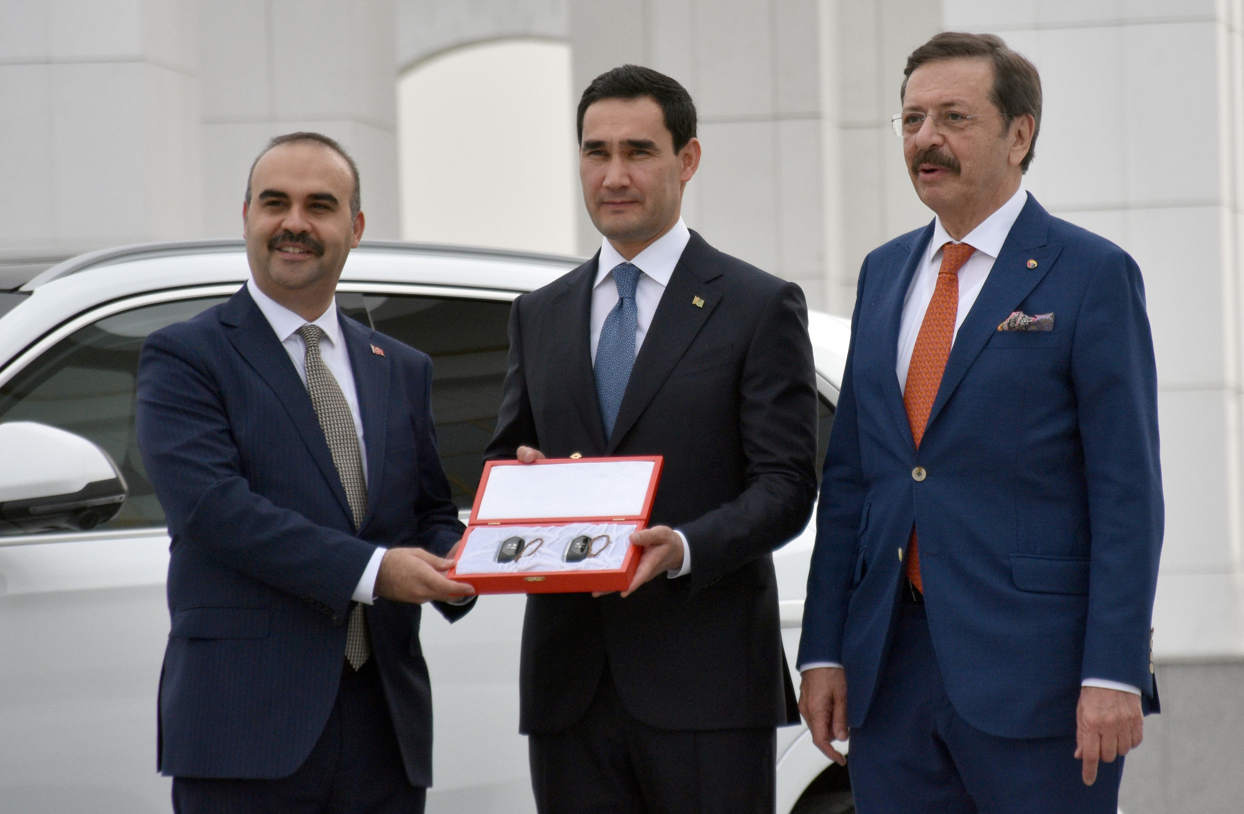 Togg Türkmenistan’a teslim edildi