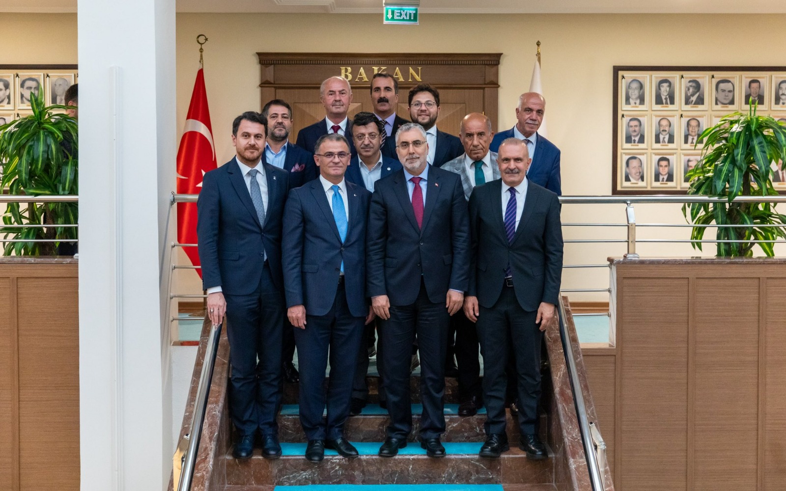 Van heyeti Ankara’da çeşitli temaslarda bulundu