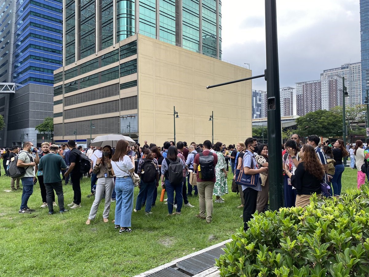 Filipinler’de 6.3 büyüklüğünde deprem
