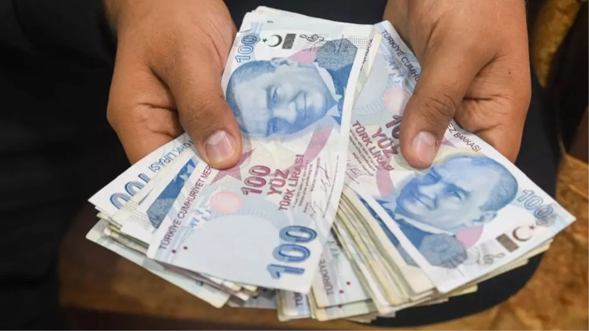 Faiz kararı sonrası asgari ücret 24 saatte 38 dolar eridi