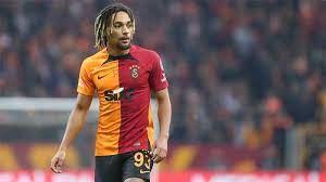 Sacha Boey, Fransa U21 Takımı kadrosundan çıkarıldı