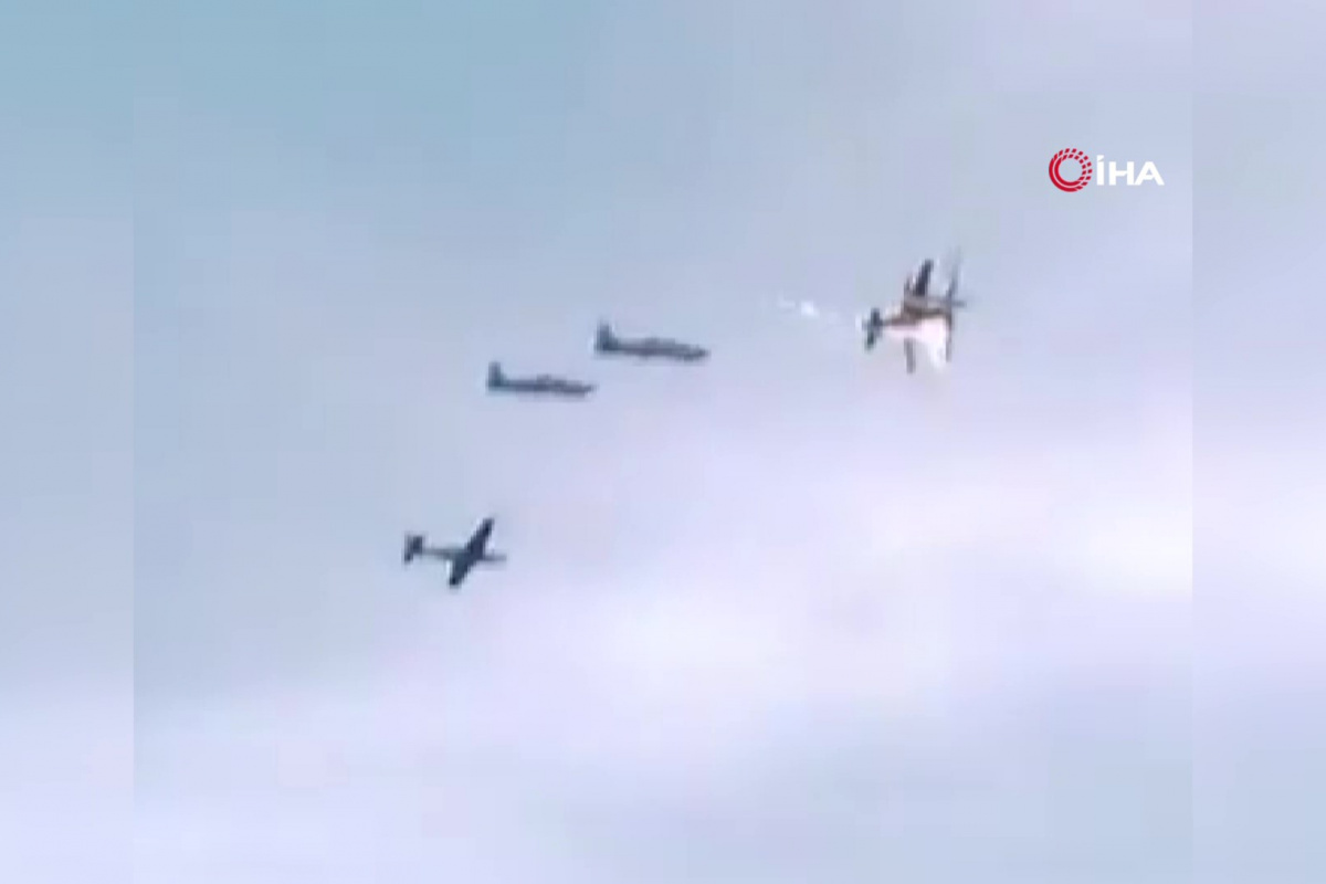 Kolombiya’da eğitim uçuşunda iki askeri uçak çarpıştı: 1 ölü