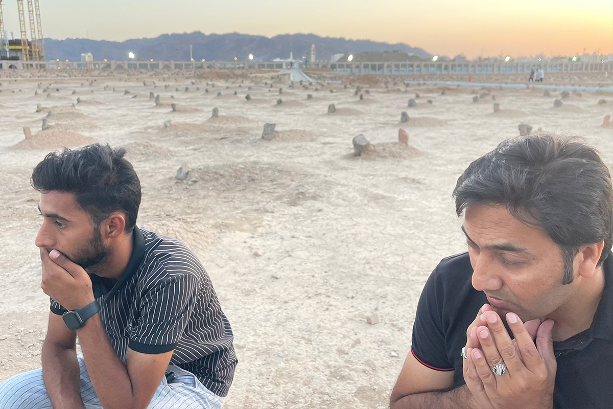 Baki Kabristanı’na ziyaretçi akını