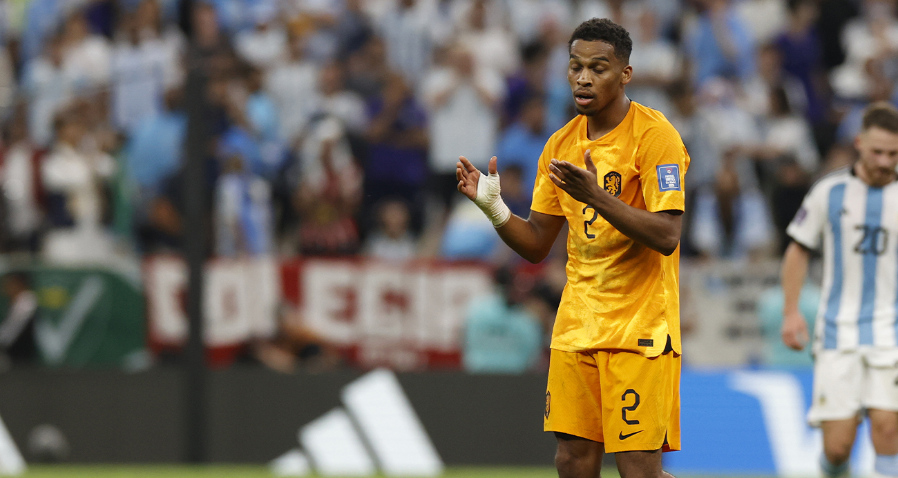 Arsenal, Ajax’tan Jurrien Timber’ı transfer etti