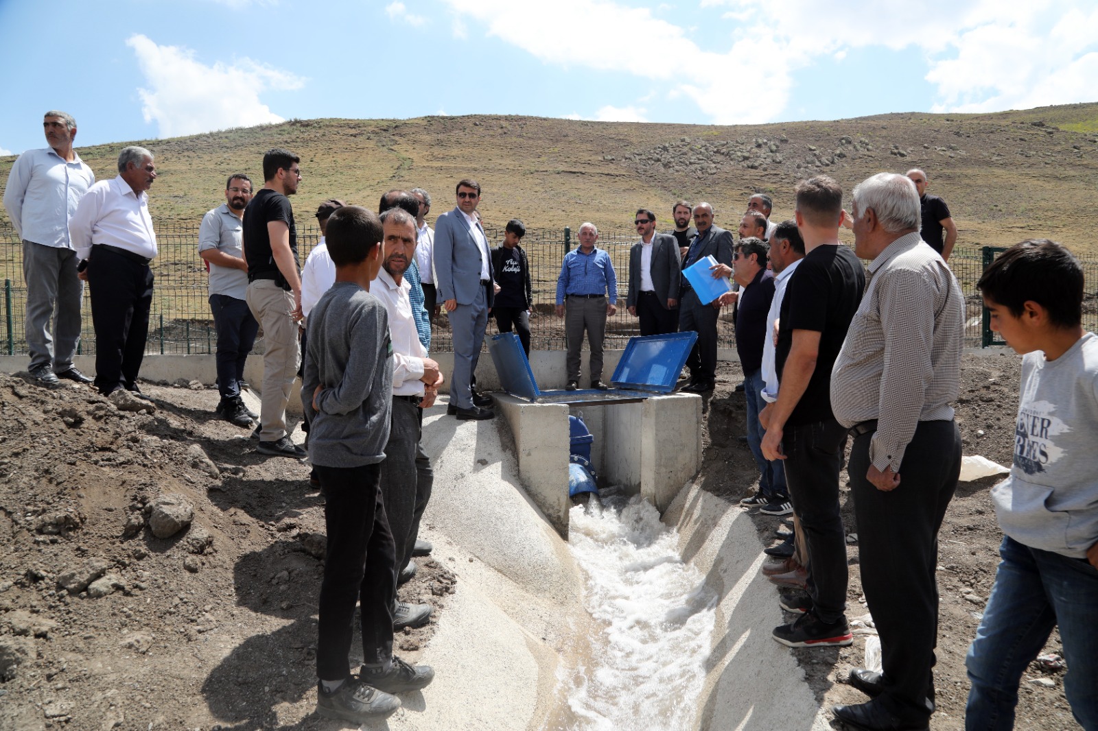 720 hektar alan suyla buluştu