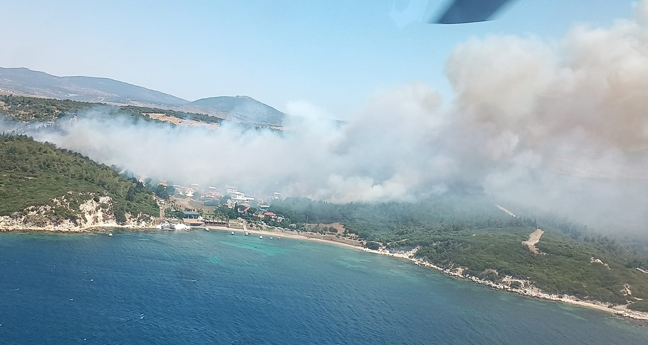 İzmir’in iki ilçesinde aynı anda orman yangını