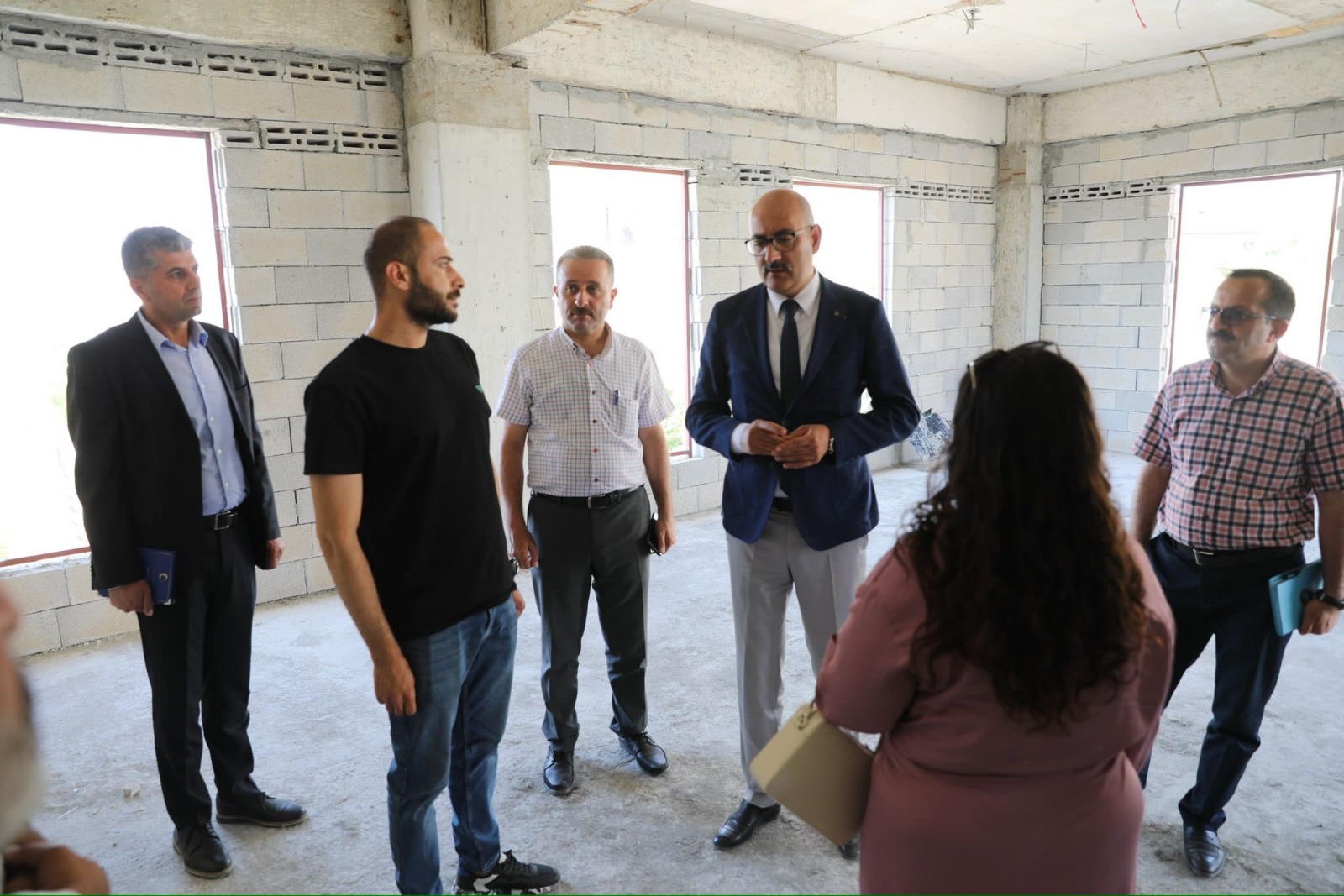 Başkan Aydın, Bostaniçi Yaşam Merkezi’ni ziyarete etti