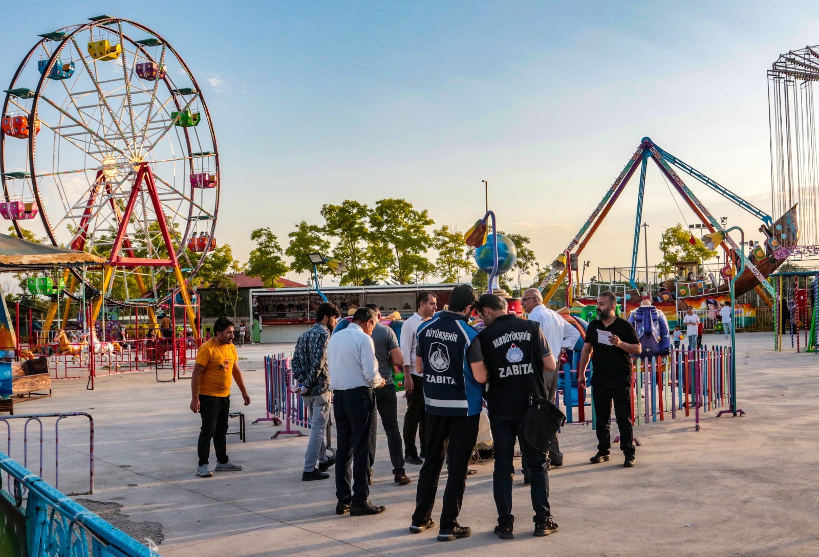 Van’da lunaparklar denetlendi
