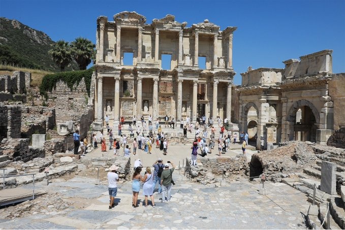 Bayramda tarihi mekanları 1 milyon 415 kişi ziyaret etti