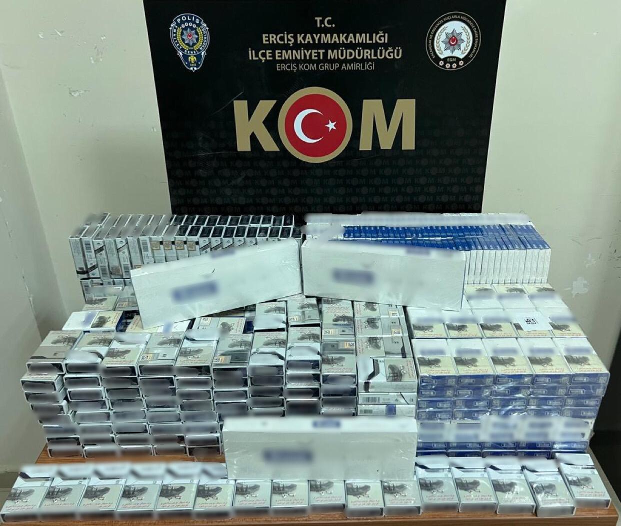 Van’da “Meryem Ana” heykeli ve külçe altın ele geçirildi