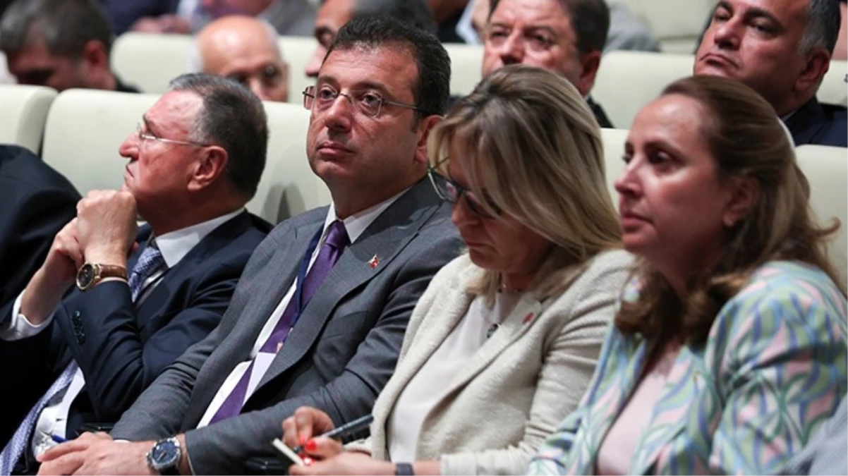 CHP toplantısına damga vuran tepki! Bakırköy Belediye Başkanı, İmamoğlu’nu ihanetle suçladı