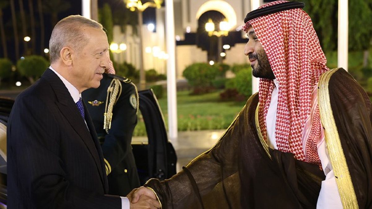 Cumhuriyet tarihinin en büyük savunma sözleşmesi! Suudi Arabistan Türkiye’den İHA satın alıyor