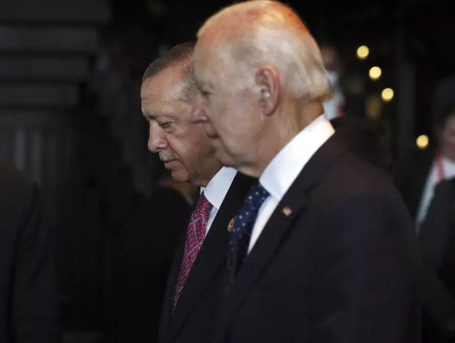 Yunanistan'da gündem Erdoğan! Gazeteler 