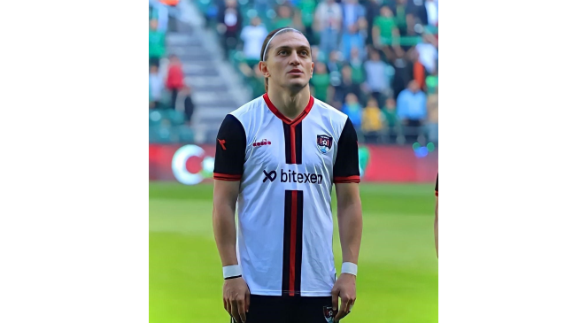 Trabzonlu genç futbolcu Miraç Acer, birçok takımın radarına girdi