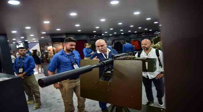 Canik yeni teknoloji ürünlerini IDEF’te görücüye çıkardı