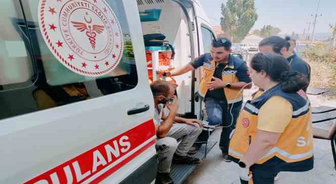 Tekstil atölyesinde çıkan yangında bir itfaiye eri dumandan etkilendi