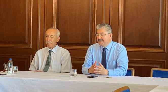 Vali Yılmaz: “Osmaniyespor için herkesin desteğini bekliyorum”