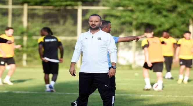 Osman Zeki Korkmaz: “Hücum hattına 1-2 takviyeyle kadromuzu tamamlayacağız”