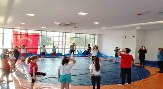 Sarıgöl’de Muay Thai kursu açıldı