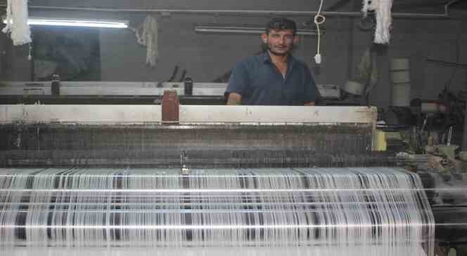 Uşak’ta mesleğinin son temsilcileri dokumacılığı yaşatmaya çalışıyor